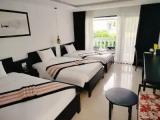Deluxe Triple room with balcony