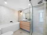 3 Bedrooms Deluxe Apartment with balcony