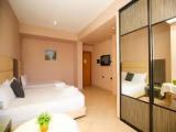 Standard Triple room with balcony