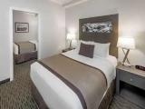 Sextuple Suite