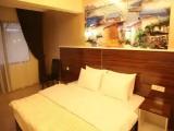 Standard room with city view