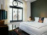 Standard Double room with city view