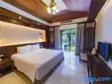 1 Bedroom Suite with pool view