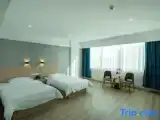 Standard Triple Family room