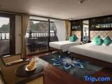 Royal Triple Suite