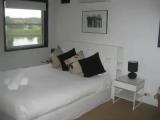 3 Bedrooms Cottage with water view
