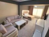 Suite with lake view