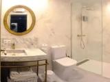Deluxe Double Suite with garden view