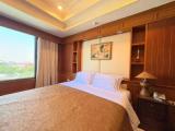 Grand room