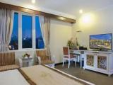 Deluxe Double room with city view
