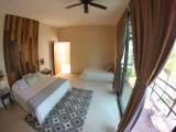 Suite with balcony and with partial sea view