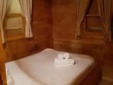 2 Bedrooms Chalet