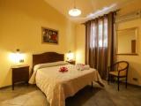 Standard Triple room with balcony