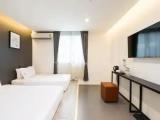 Deluxe Double room with city view