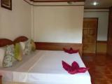 Standard Quadruple room with garden view
