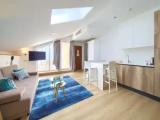 Apartment with sea view