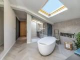 1 Bedroom Suite with lake view
