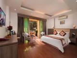 Suite with balcony