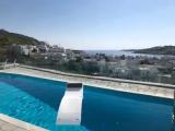 2 Bedrooms Apartment with sea view