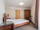Quadruple Apartment