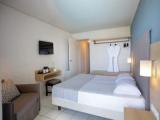 Superior room with balcony and with garden view