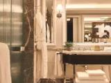 2 Bedrooms Suite with park view