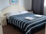2 Bedrooms Quadruple Apartment