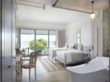 Deluxe room with balcony and with sea view