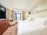 Guest Twin room with river view