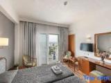 Standard Single room with partial sea view