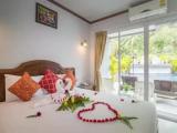Standard Double room with pool view