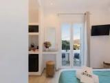 Deluxe Double room with balcony and with sea view