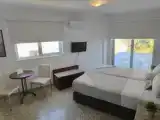 Single Studio