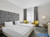 Superior Quadruple room