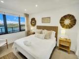 Luxury room with balcony and with bay view