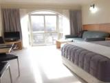 1 Bedroom Quintuple Family Suite