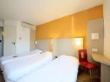 Standard with shower Triple room