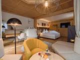 Deluxe Double room with balcony and with mountain view