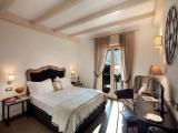 Deluxe Double room with view