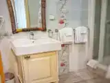 1 Bedroom Deluxe Double room