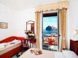 Standard Double room with sea view