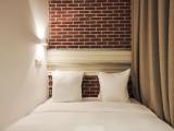 Black Canvas Double room