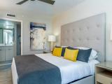 1 Bedroom Deluxe room beachfront