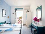 2 Bedrooms Apartment with partial sea view