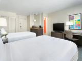 Deluxe Quadruple room with balcony