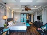 Suite with balcony