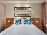 1 Bedroom Apartment with balcony