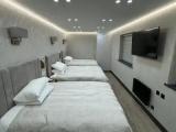 Deluxe Sextuple room
