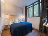 Double room with city view