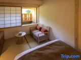 Standard Single room with river view